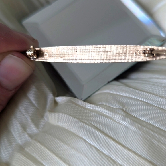 Vintage Blue Enamel Gold Tone With Pearl Accents Bar Pin - Picture 3 of 5